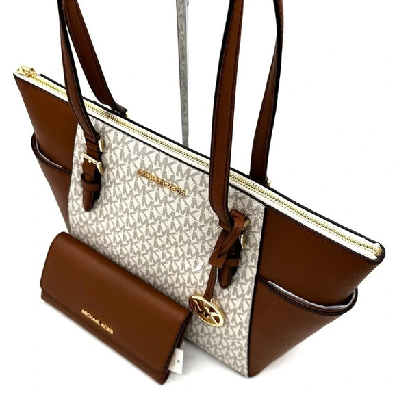 Michael Kors Large Charlotte Tote Bag & Trifold Wallet Vanilla/Brown (NWT) - Picture 11 of 14